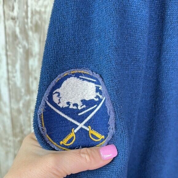 CCM Buffalo Sabers Blue Hooded Sweatshirt vintage/ distressed look size 2xl mens - Picture 7 of 10